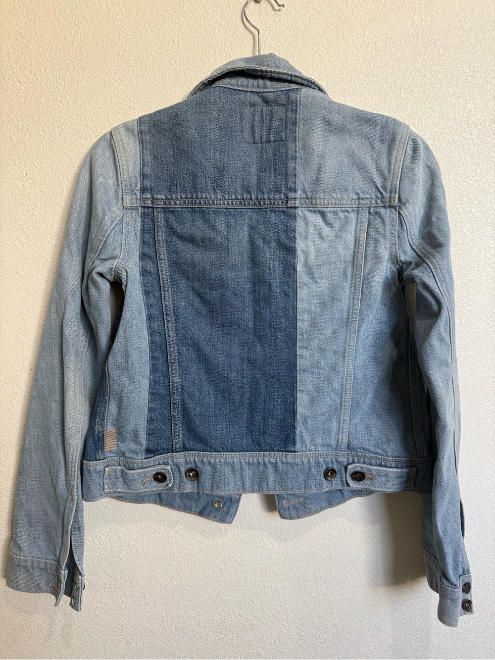PAIGE XS Two Tone Colorblock Denim Jean Jacket Y2K Designer Western - Picture 6 of 9